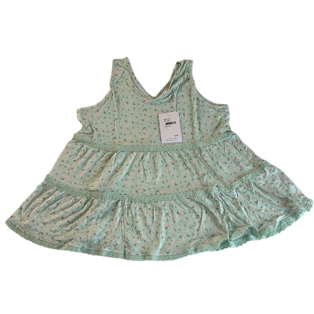 Love, Fire Sage Green Floral Print Ruffle V-Neck Tank Top Size Large, NWT